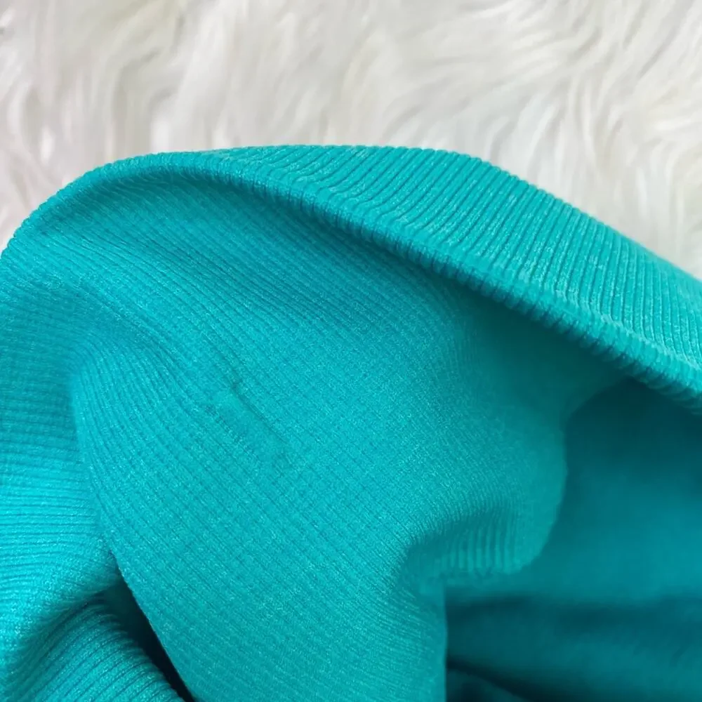 Lululemon In The Flow Crop II Heathered Teal Size 8‎